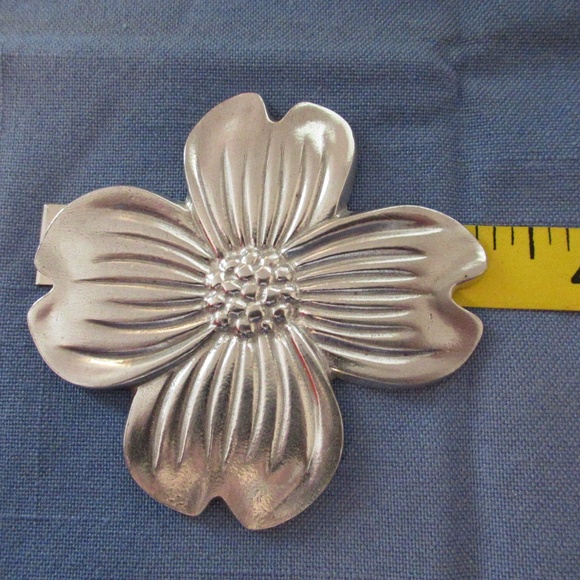 Fischer Pewter LTD.  paperweight - Picture 3 of 7